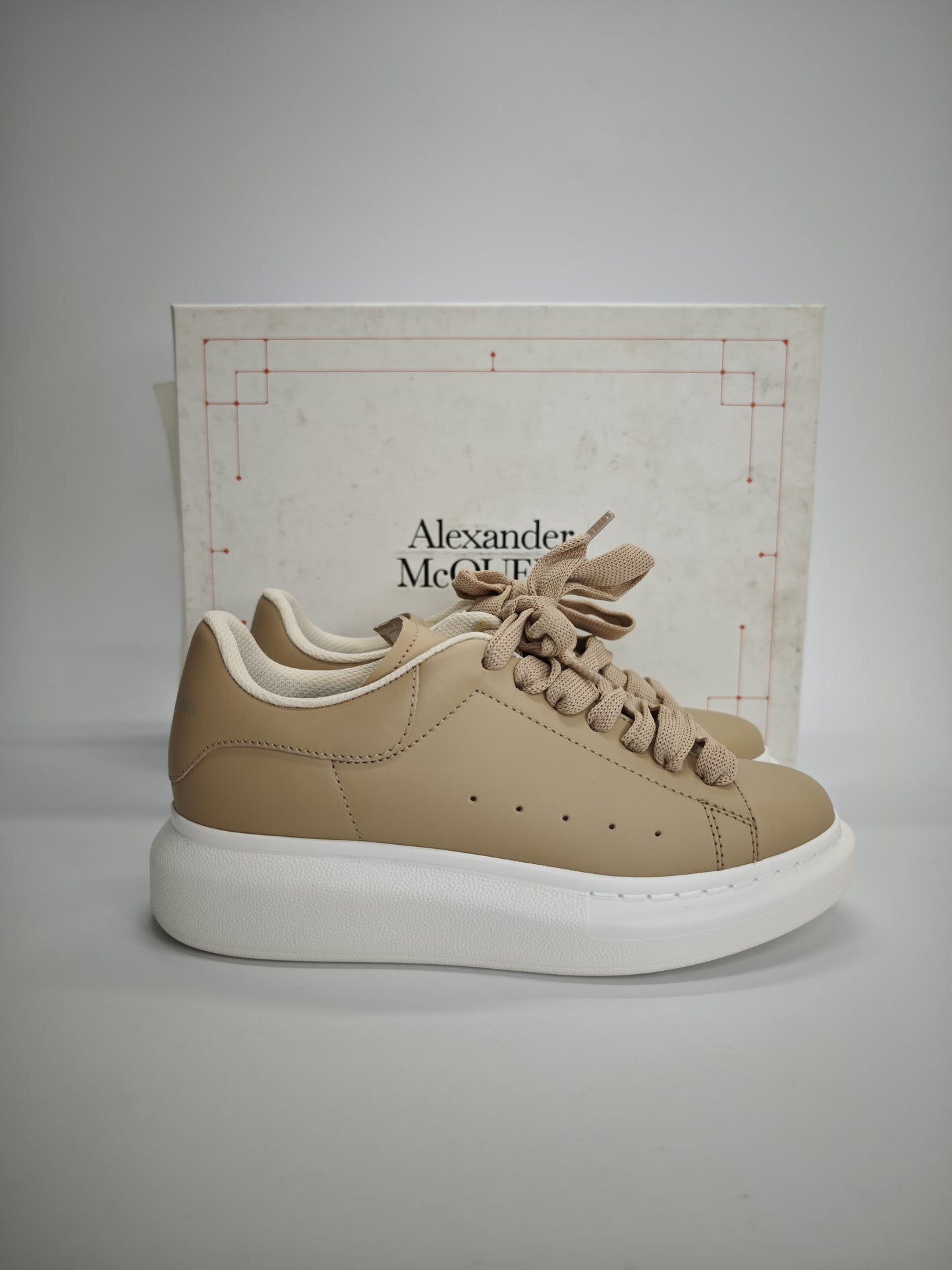 Alexander McQueen Larry