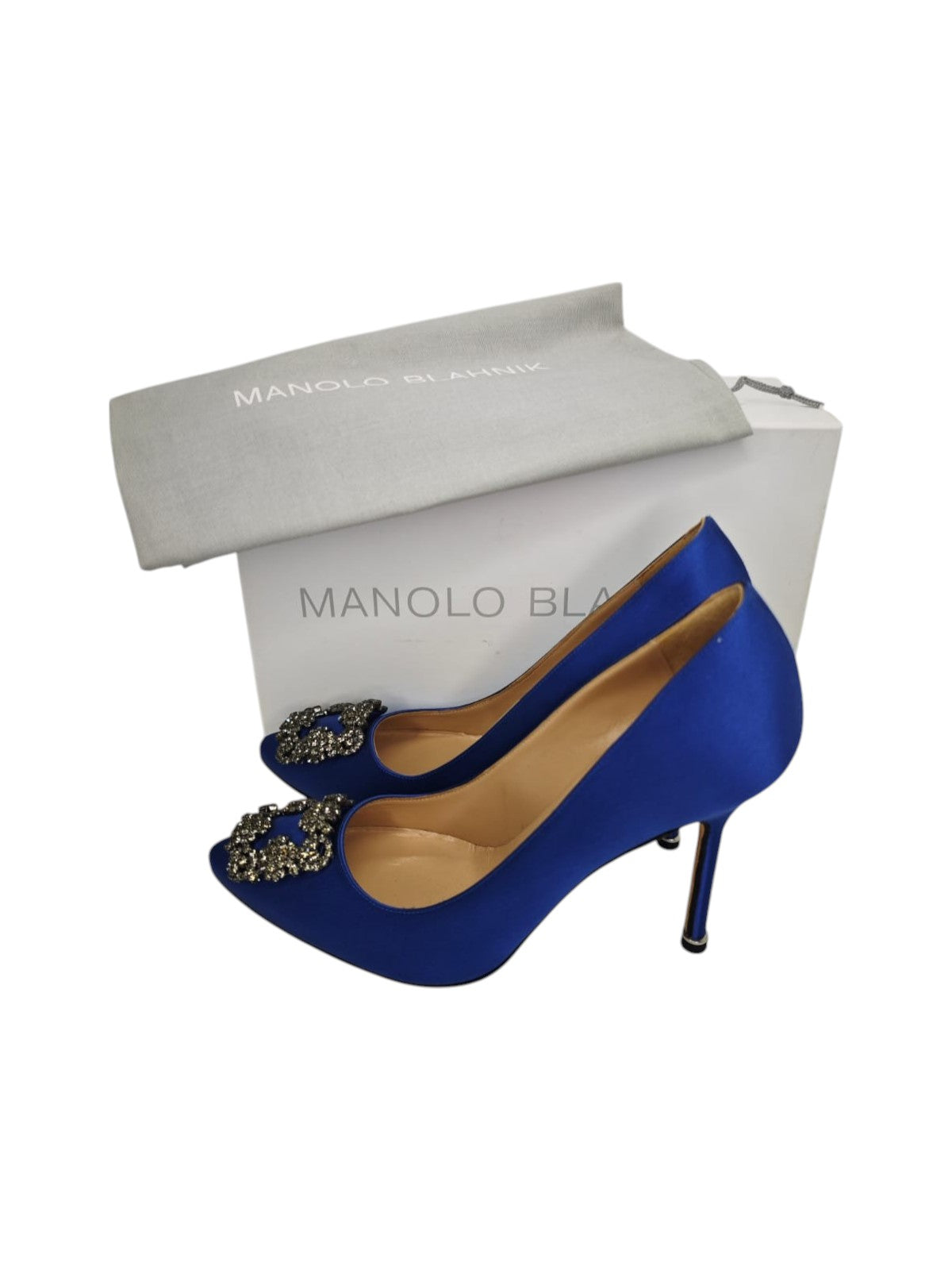 Manolo Blahnik Hangisi