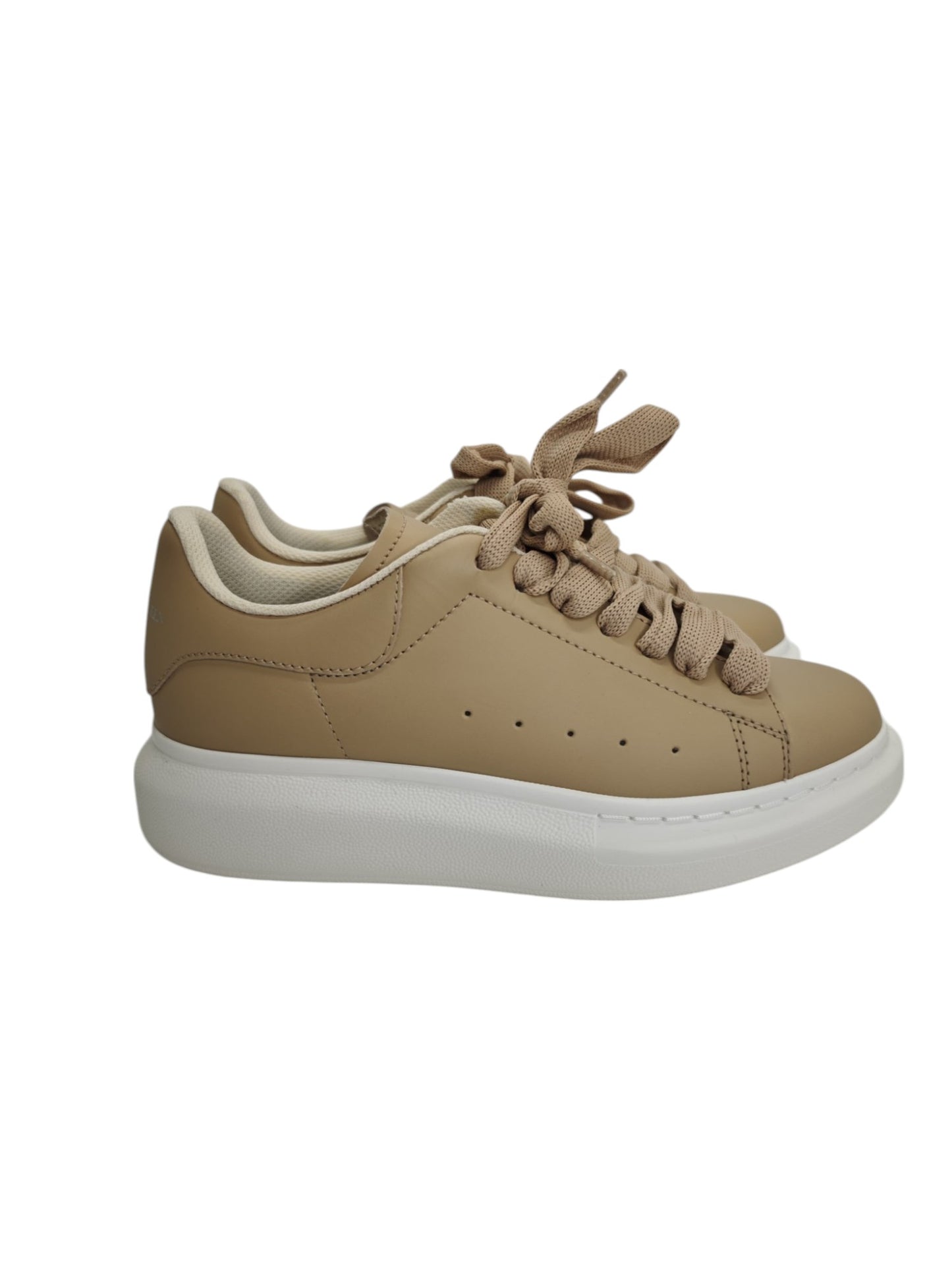 Alexander McQueen Larry