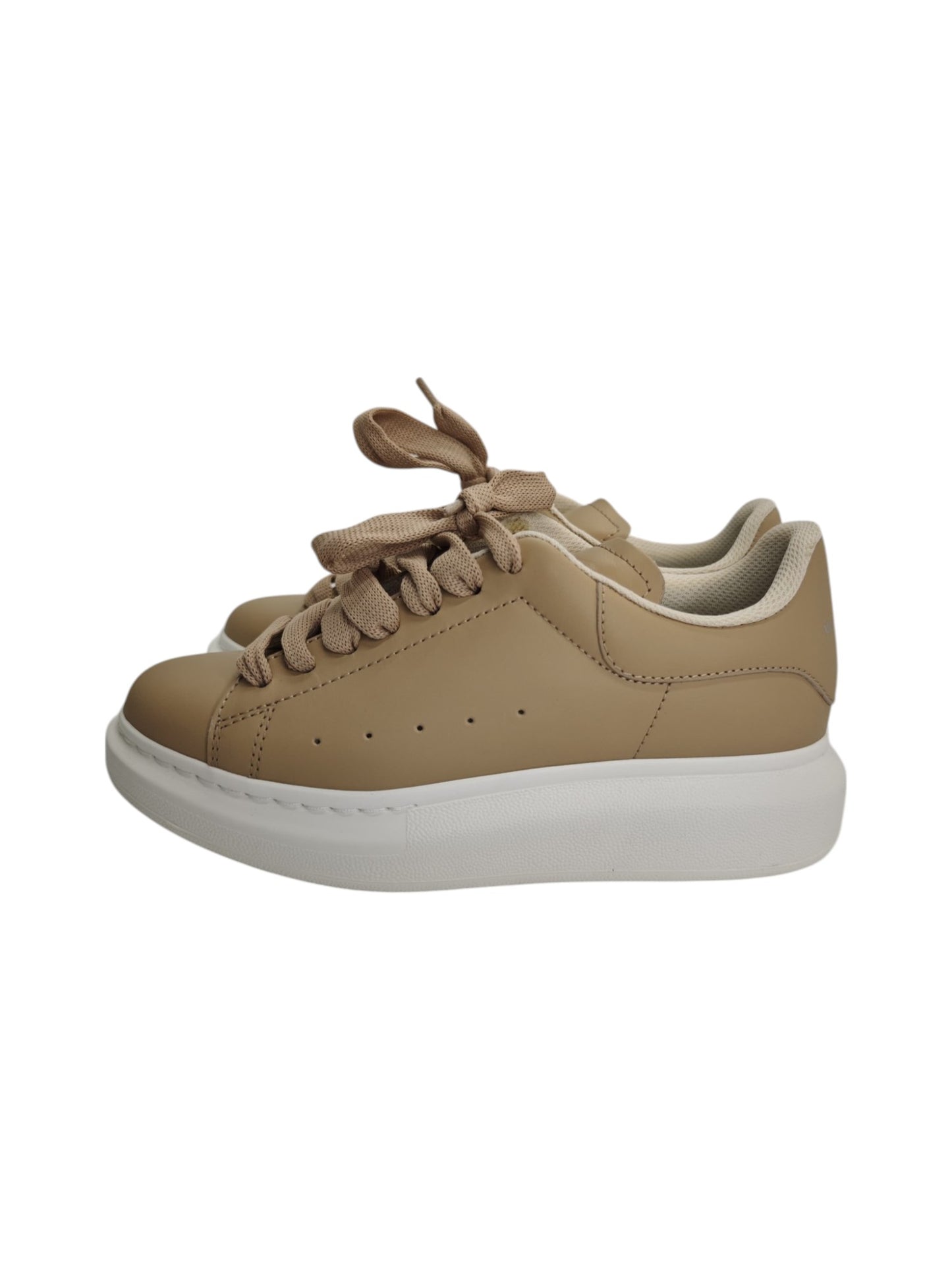 Alexander McQueen Larry