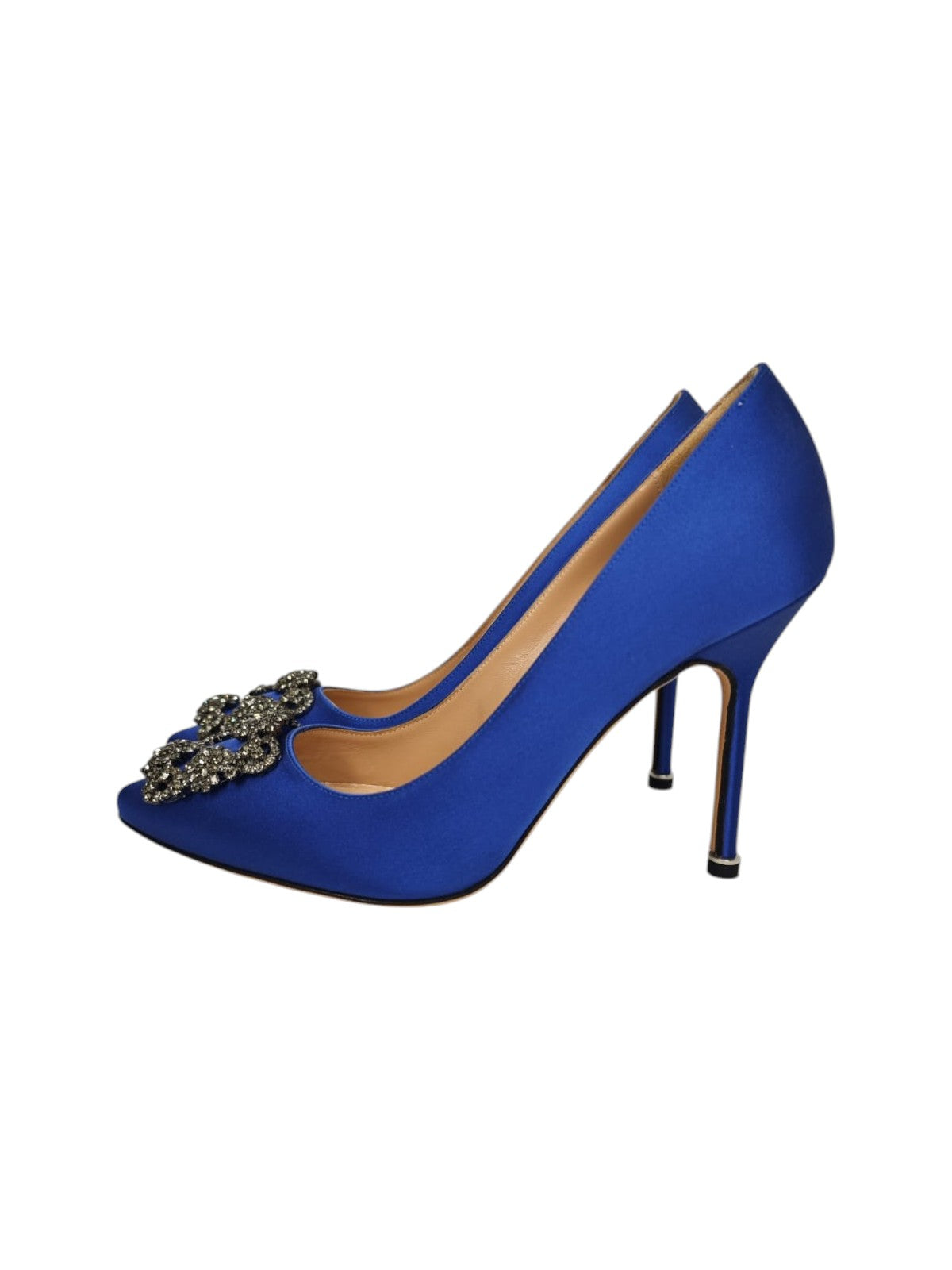 Manolo Blahnik Hangisi