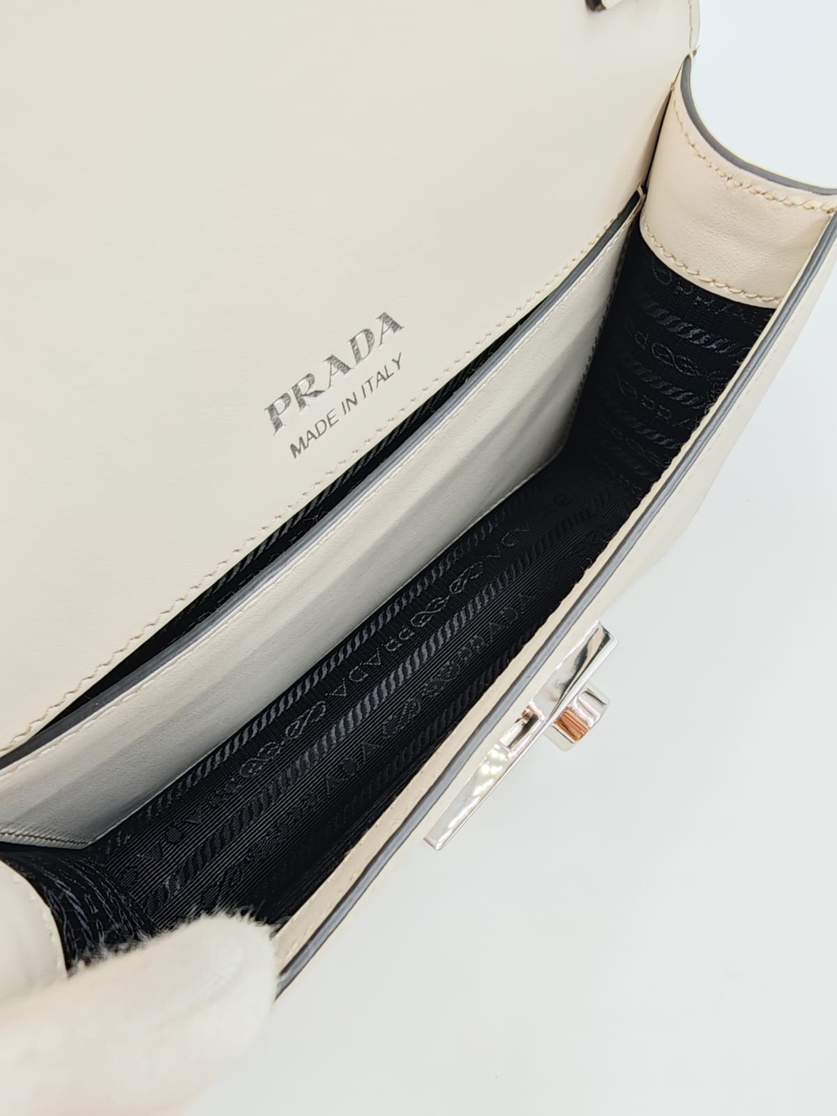 Prada Multipochette