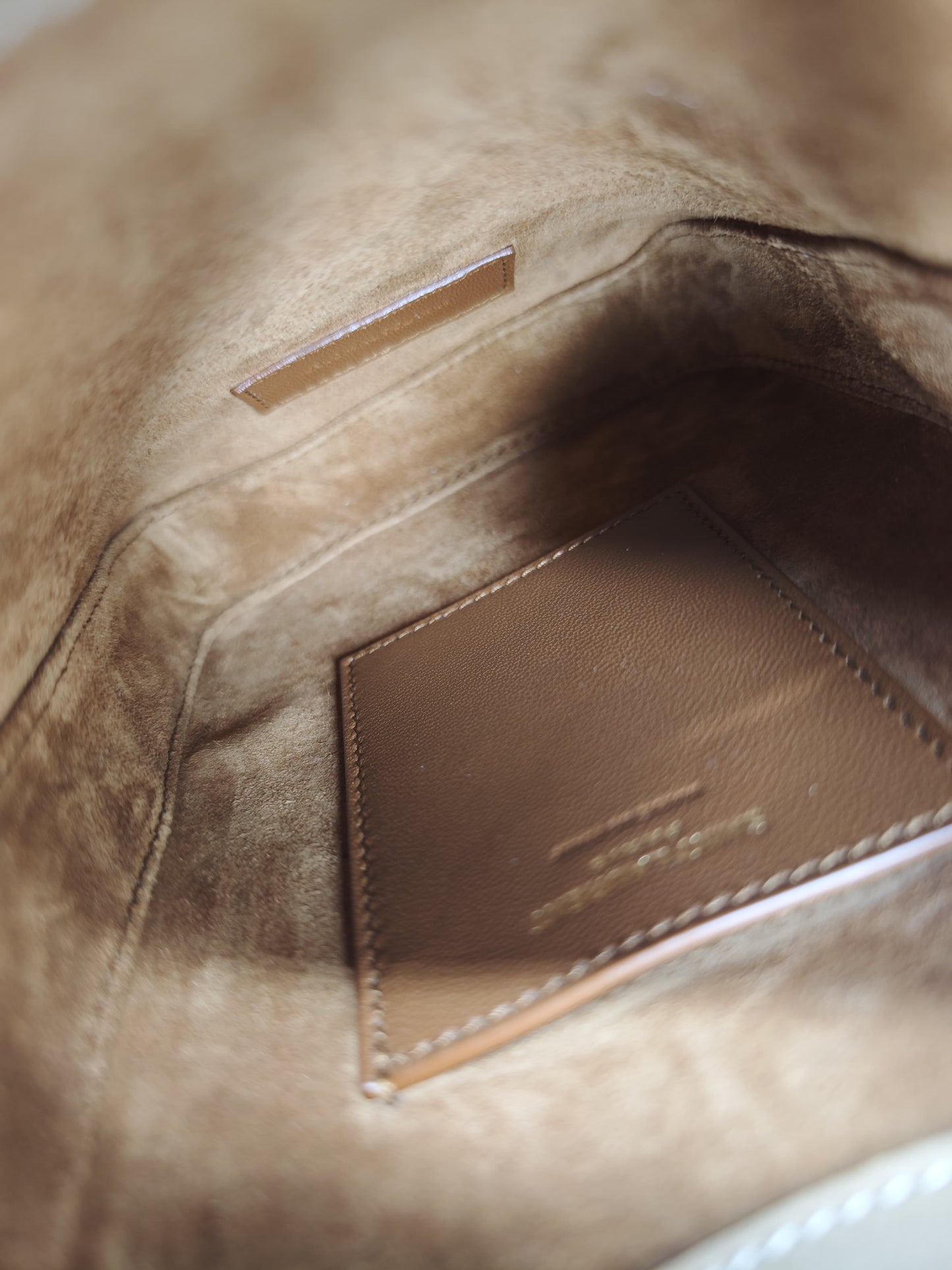 Saint Laurent Le 5 a 7 Vertical