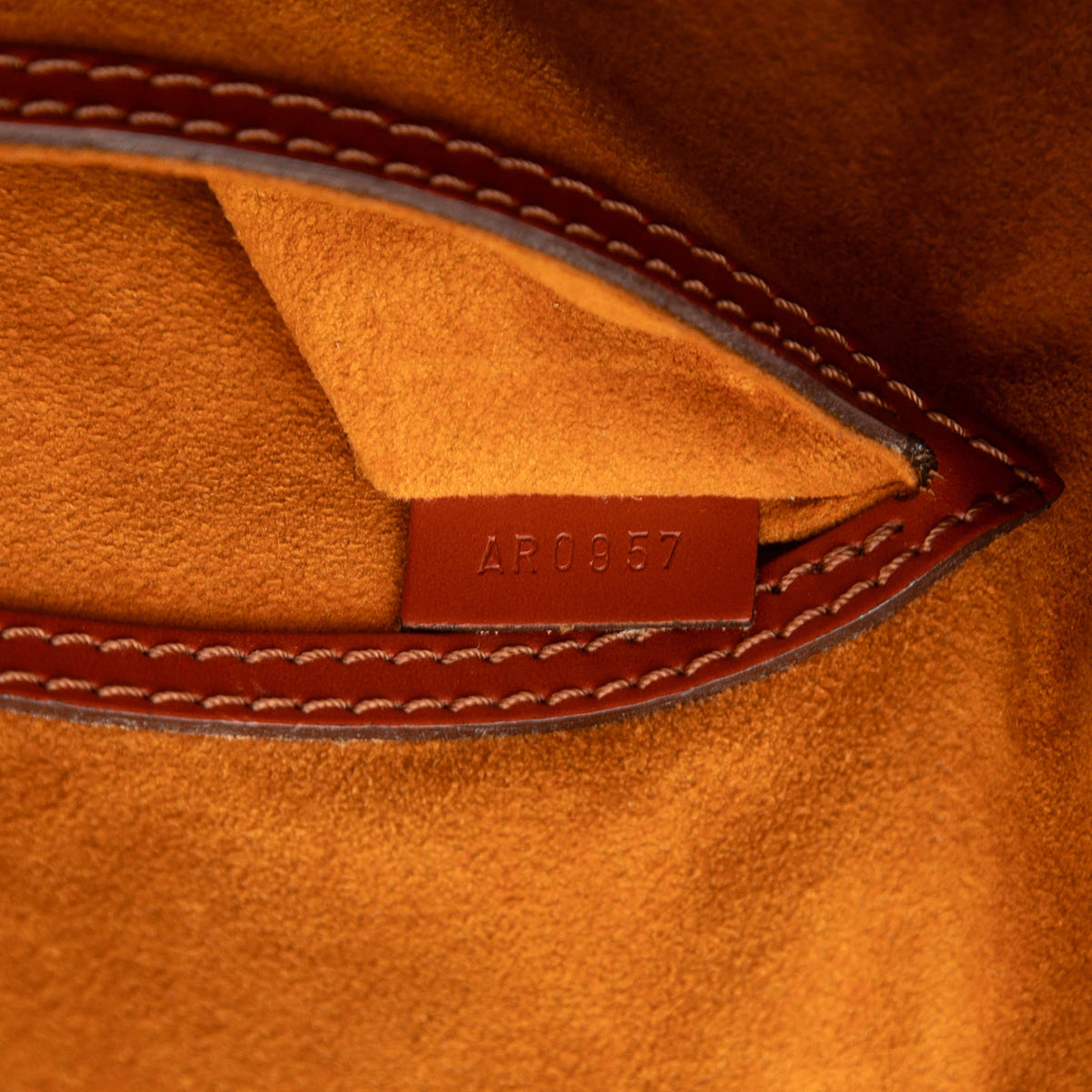 Louis Vuitton Alma PM Epi