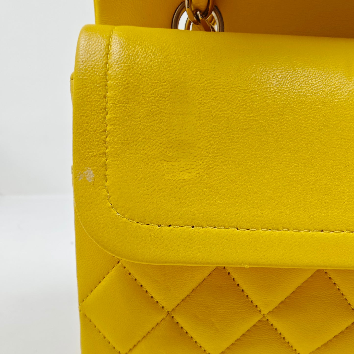 CHANEL MEDIUM CLASSIC LAMBSKIN DOUBLE FLAP