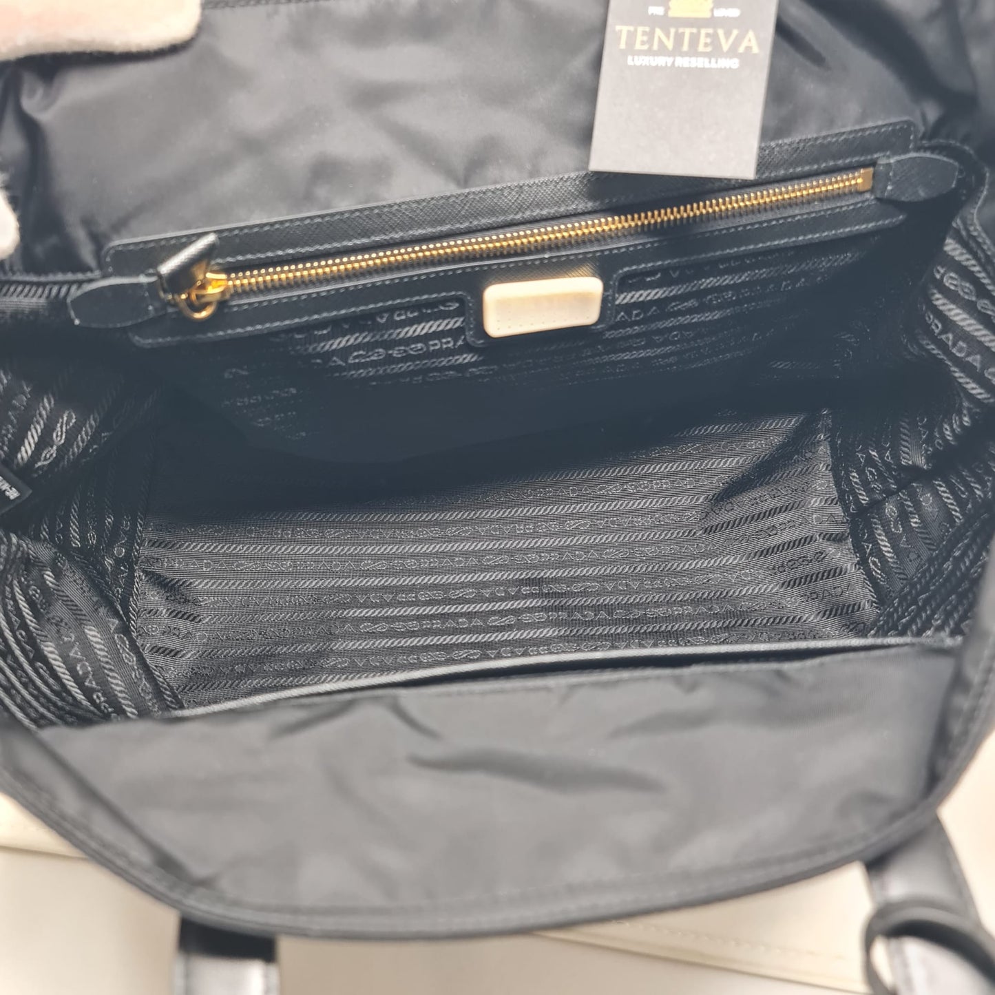 Prada Re-Edition 1978 Shopping Bag Large