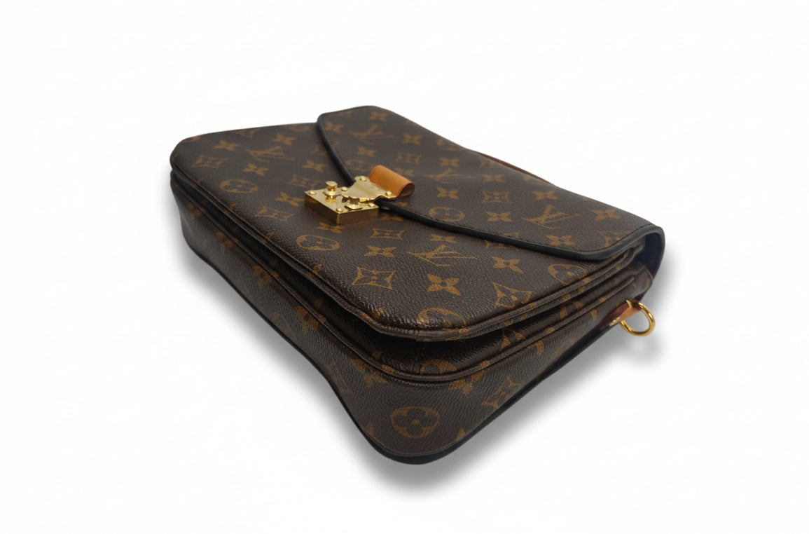 Louis Vuitton Metis Monogram