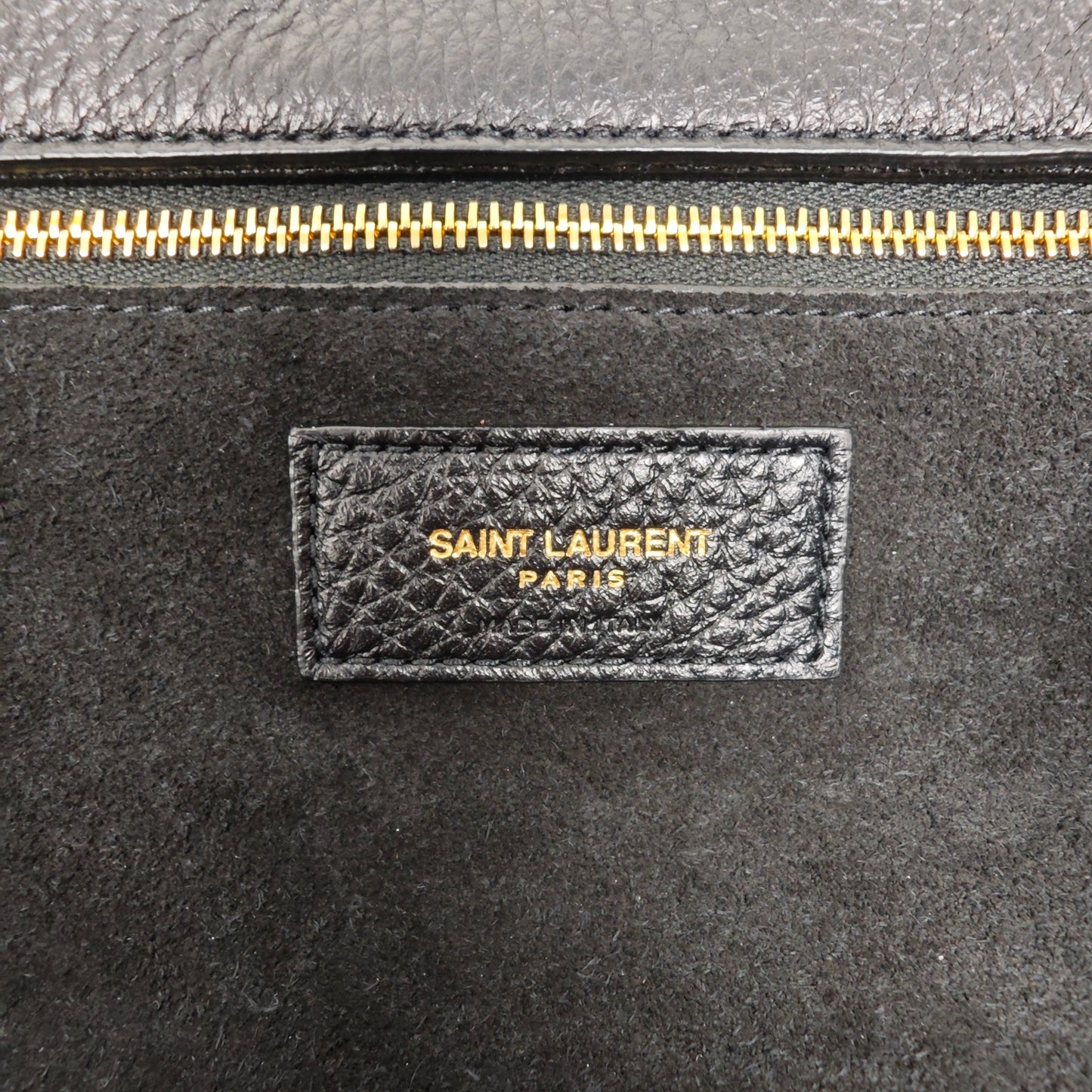 Saint Laurent le 5 a 7 Bea