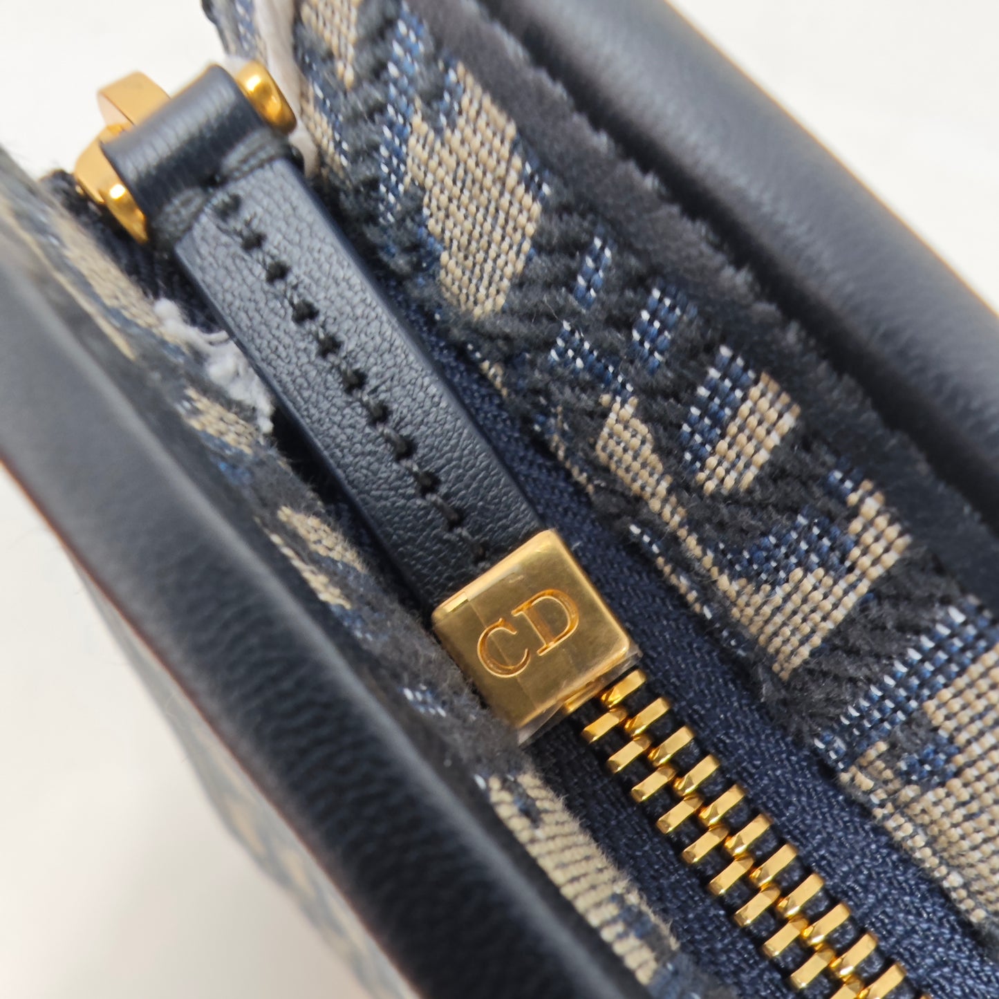 Dior Pochette Dea 30 Montaigne
