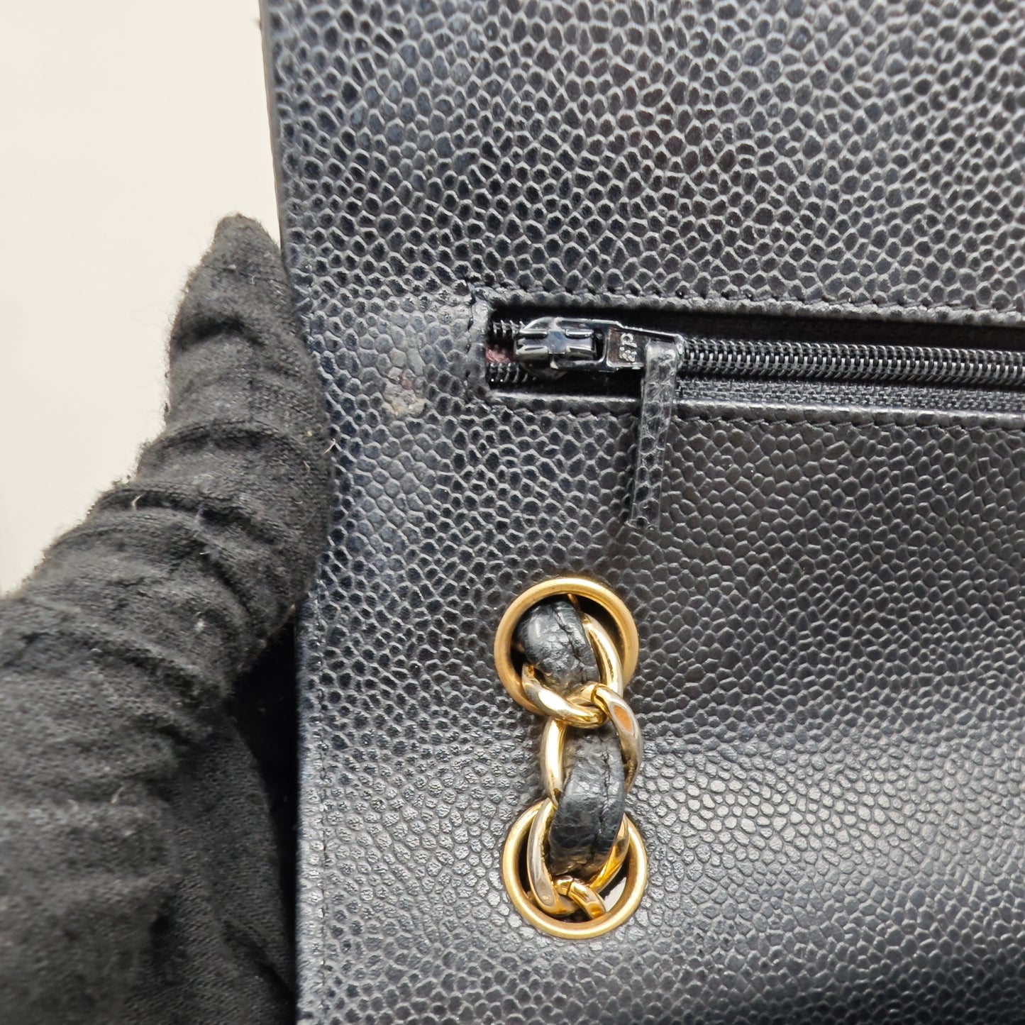CHANEL CLASSIC JUMBO CAVIAR DOUBLE FLAP