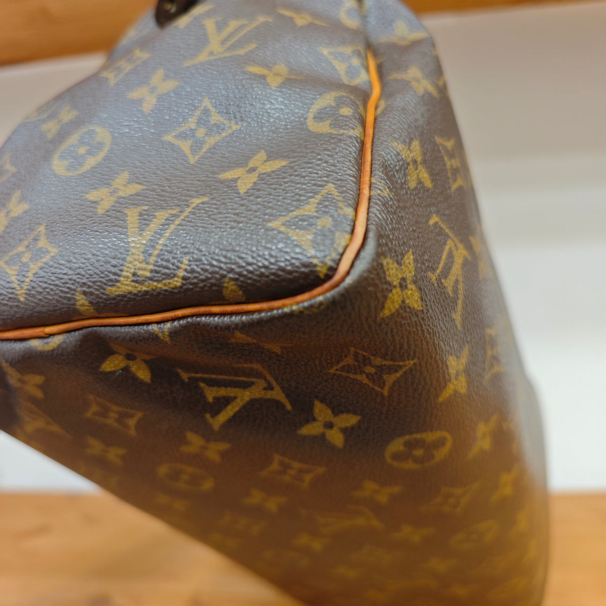 Louis Vuitton Speedy 30
