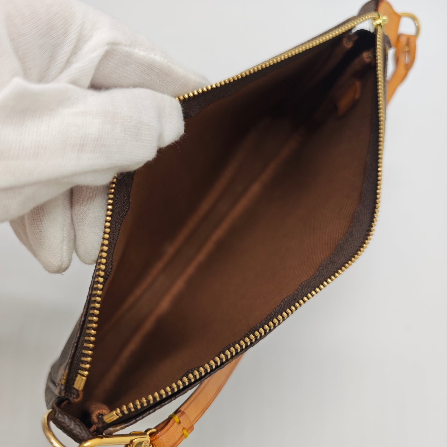 Louis Vuitton Pochette Accessoires