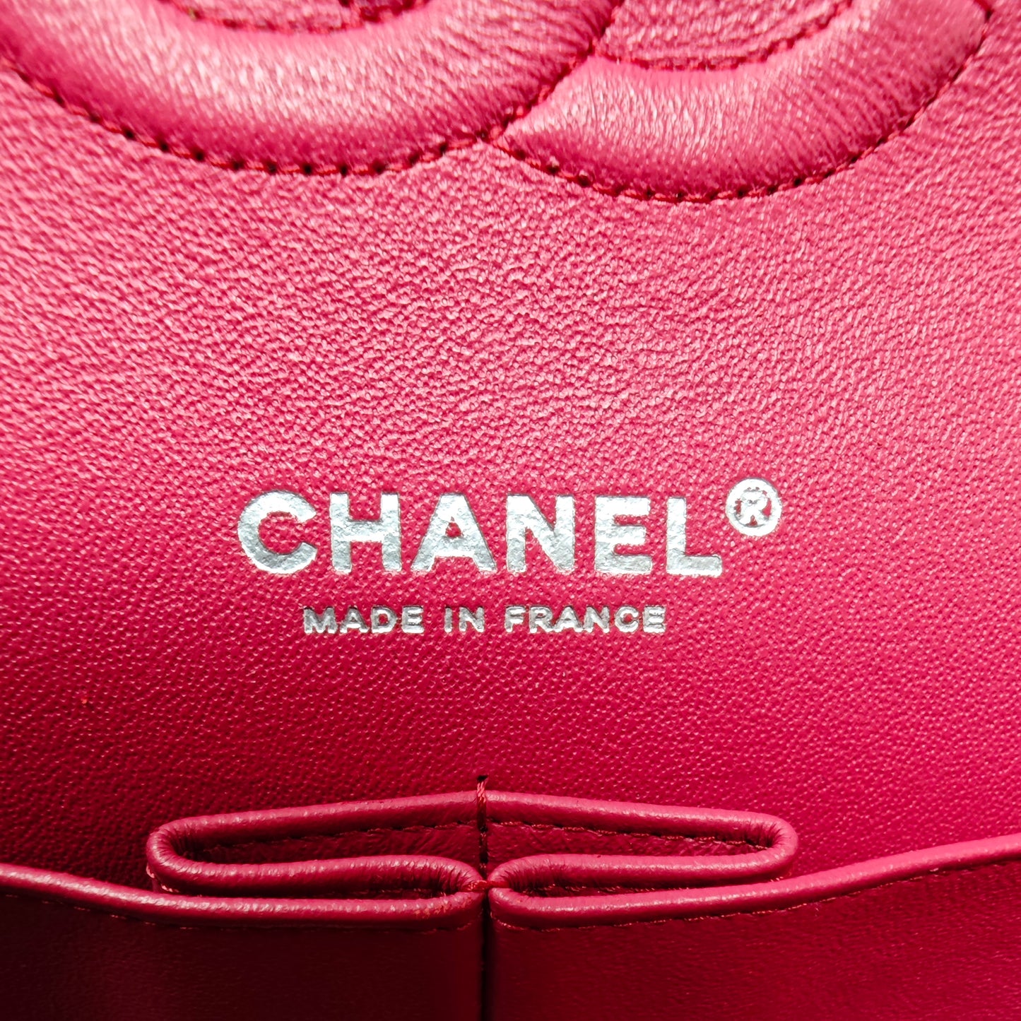 CHANEL CLASSIC MEDIUM LAMBSKIN DOUBLE FLAP