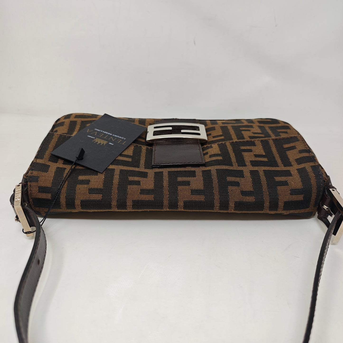 Fendi Baguette