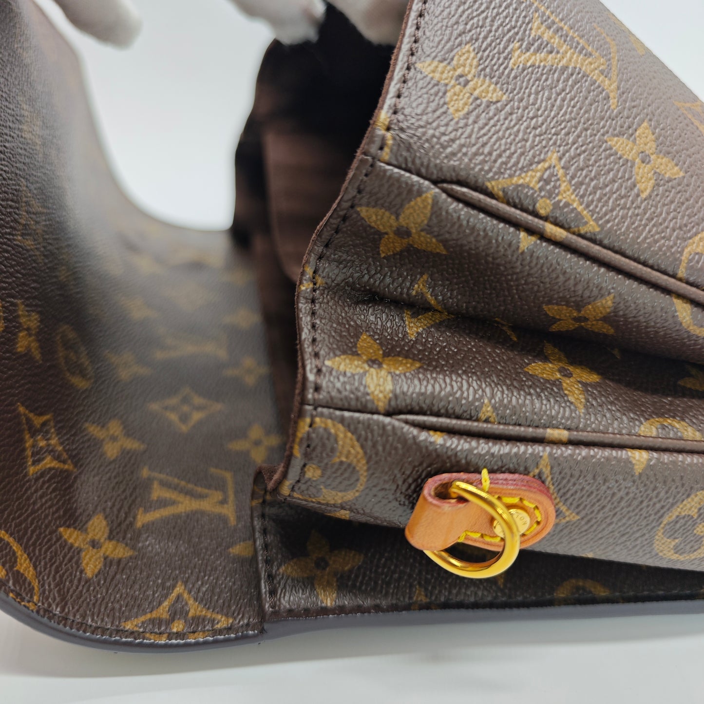 Louis Vuitton Metis