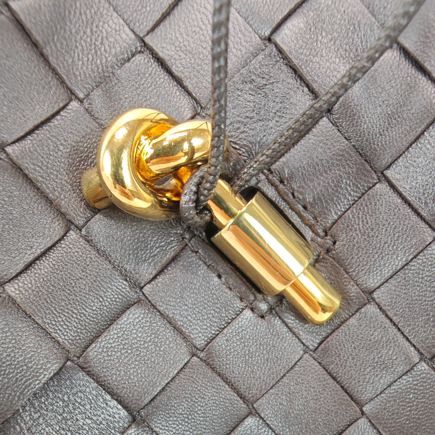 Bottega Veneta Andiamo Portacellulare