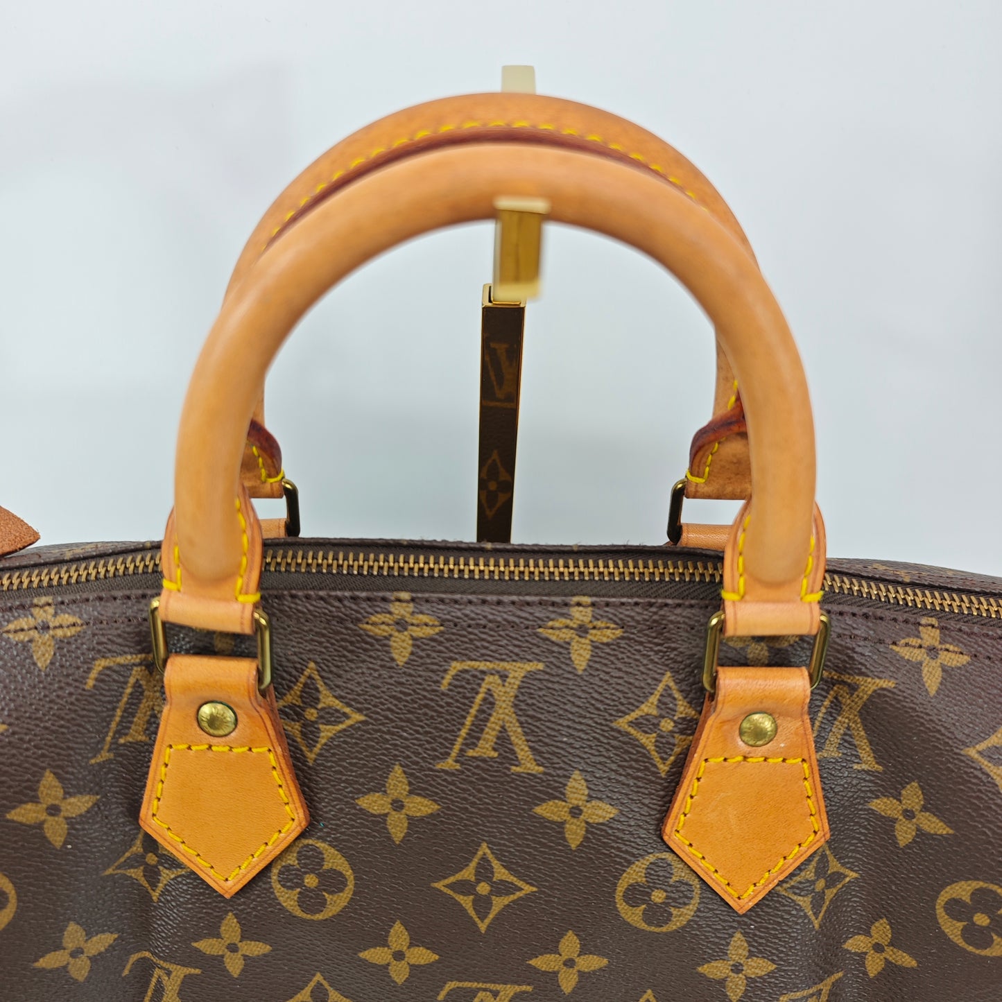 Louis Vuitton Speedy 40