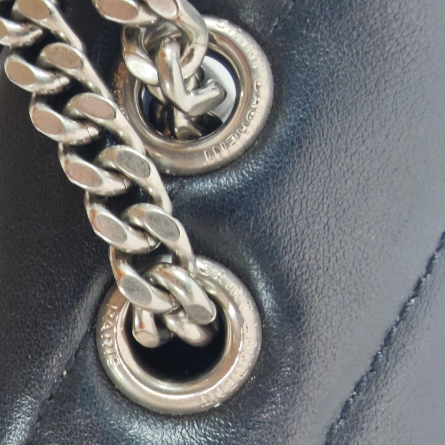 Saint Laurent Loulou Small