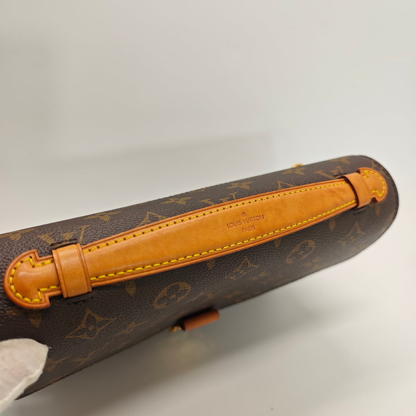Louis Vuitton Metis