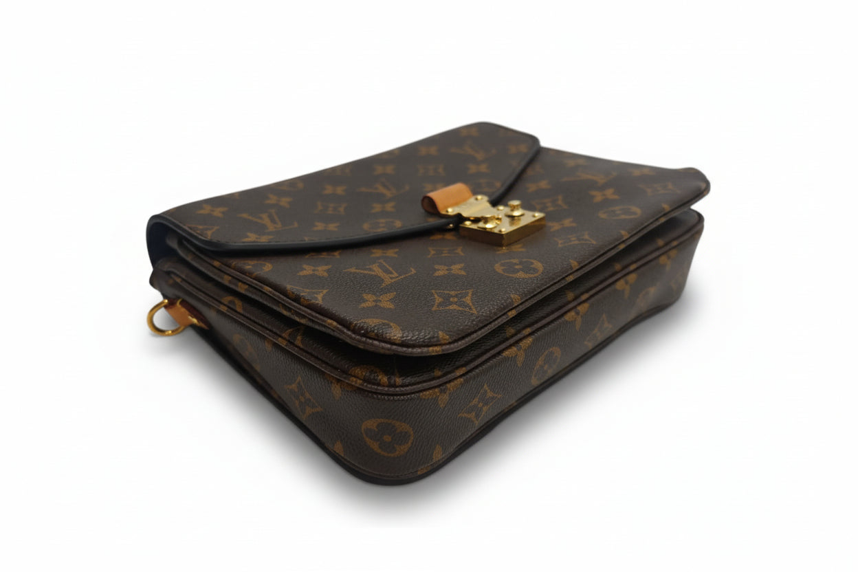 Louis Vuitton Metis Monogram
