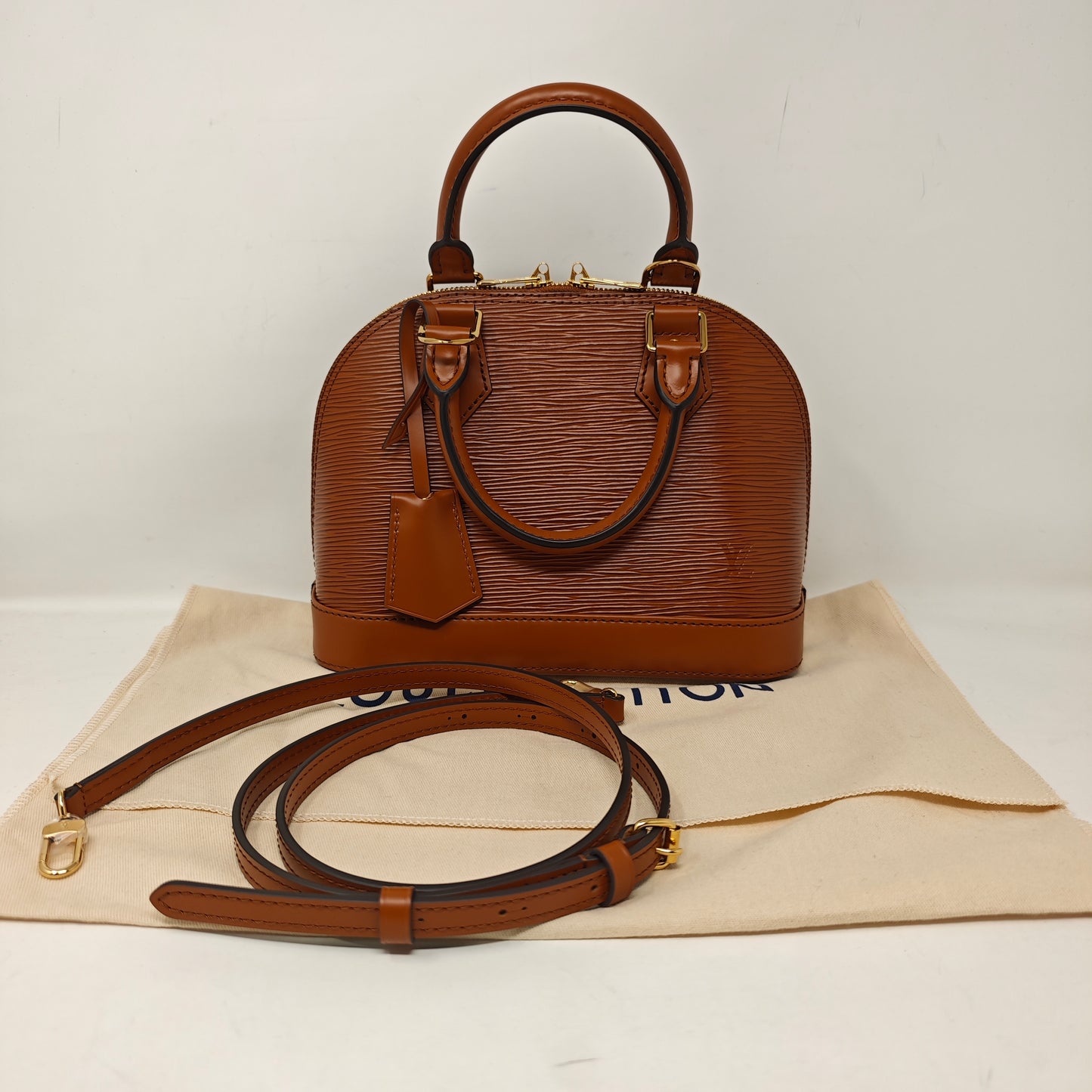 Louis Vuitton Alma BB