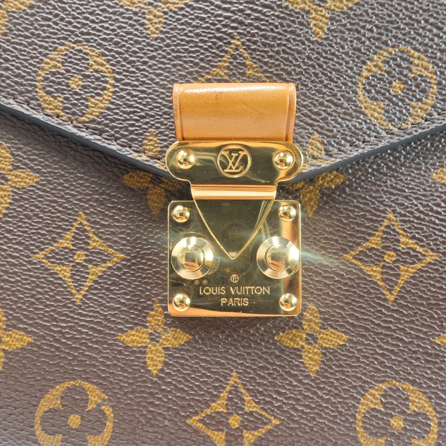 Louis Vuitton Metis Monogram
