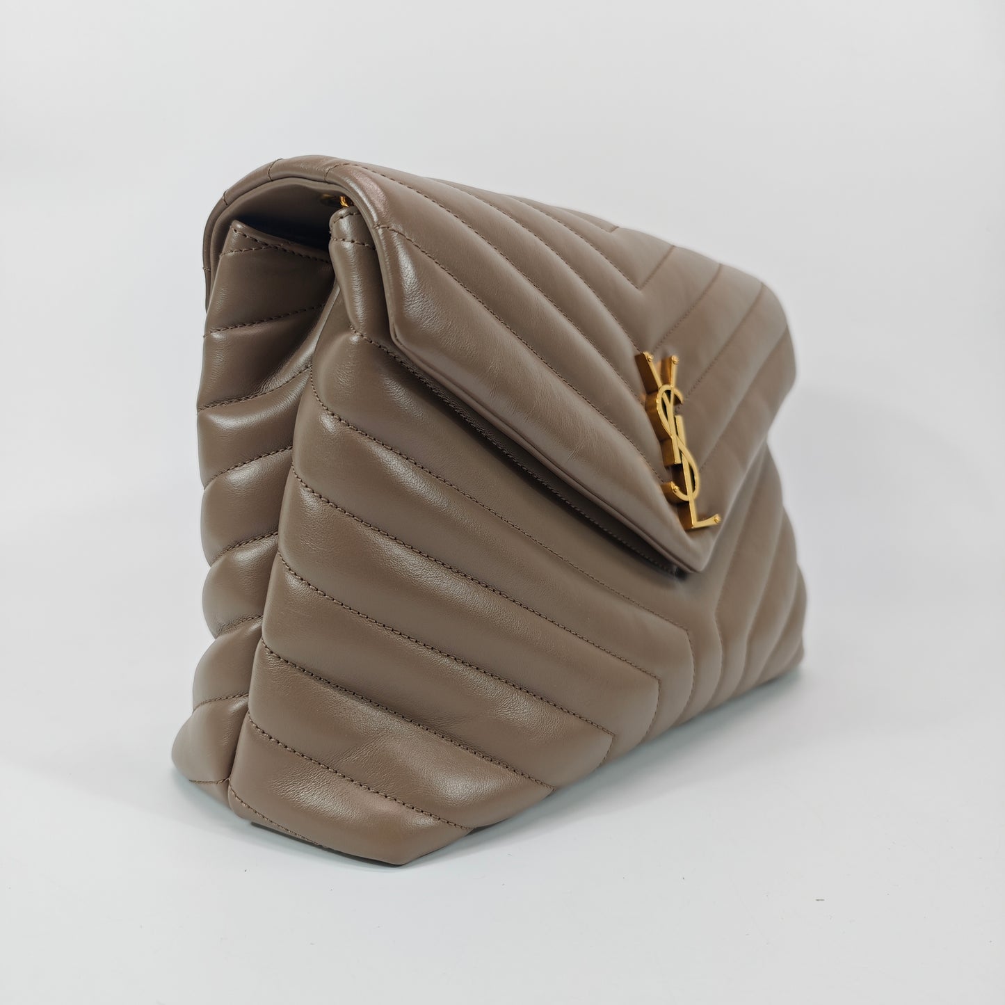 Saint Laurent Loulou Medium