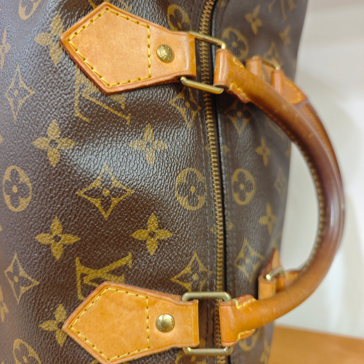 Louis Vuitton Speedy 30