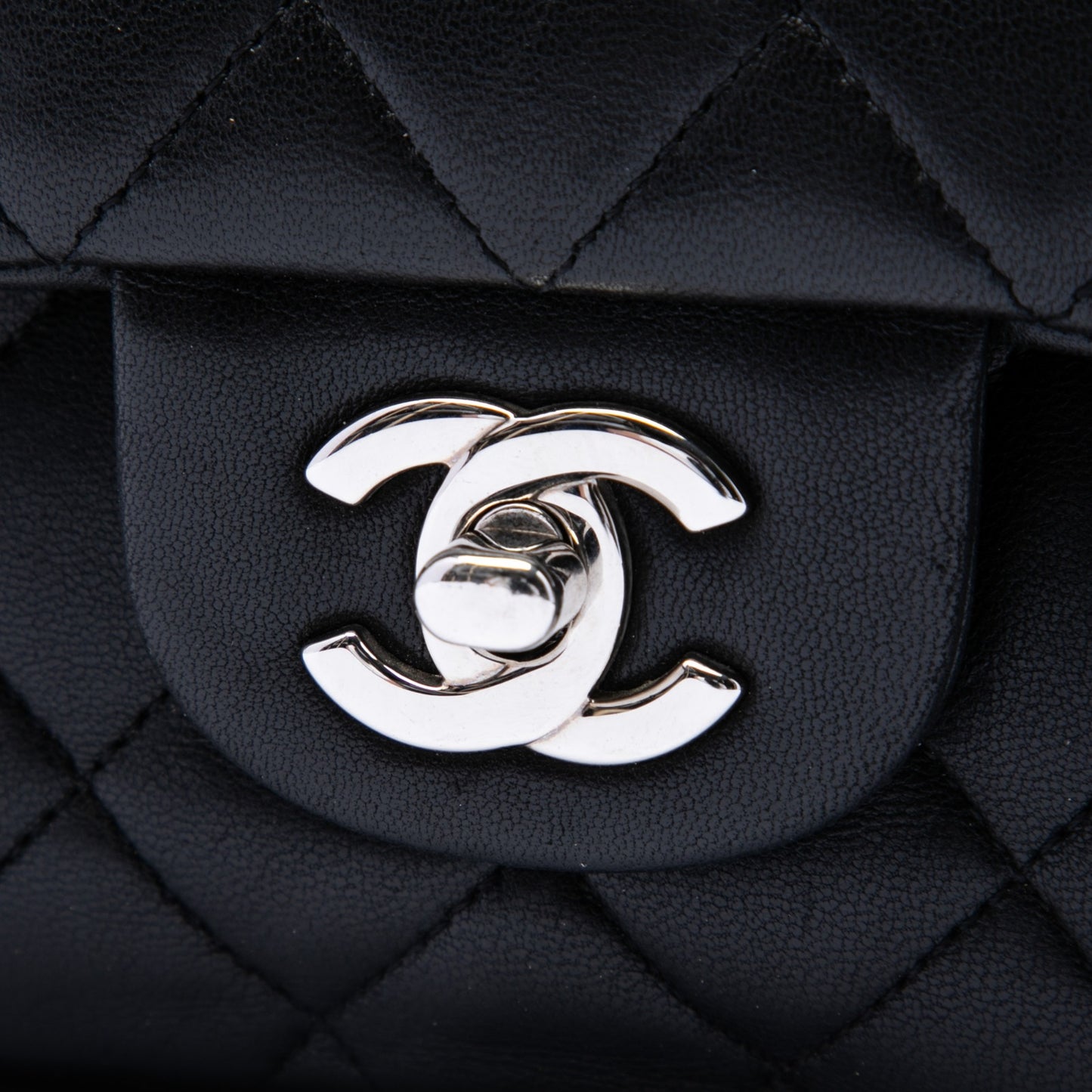 Chanel Medium Classic