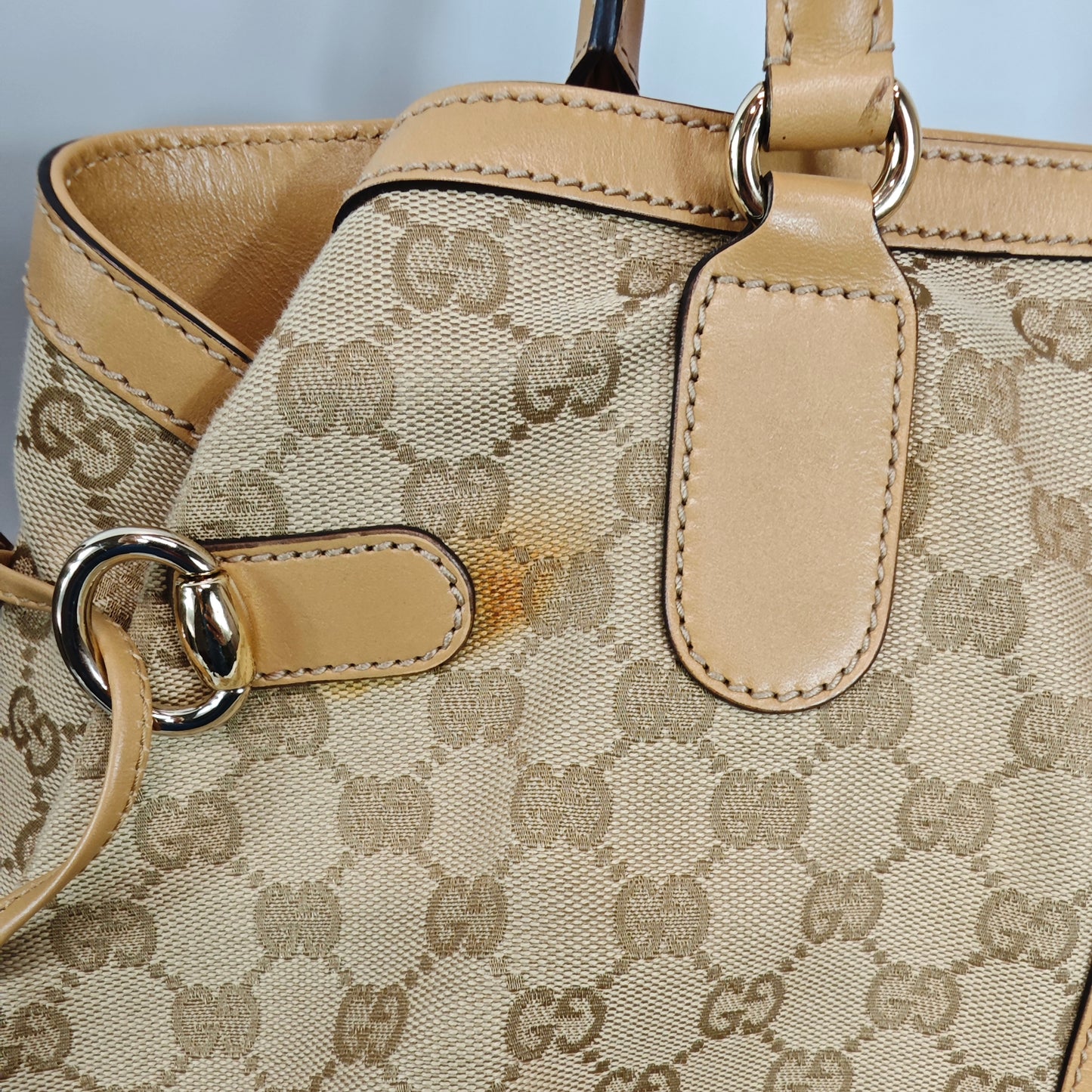 Gucci GG Canvas Web Tassel in tela