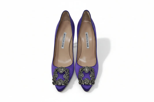 Manolo Blahnik Hangisi
