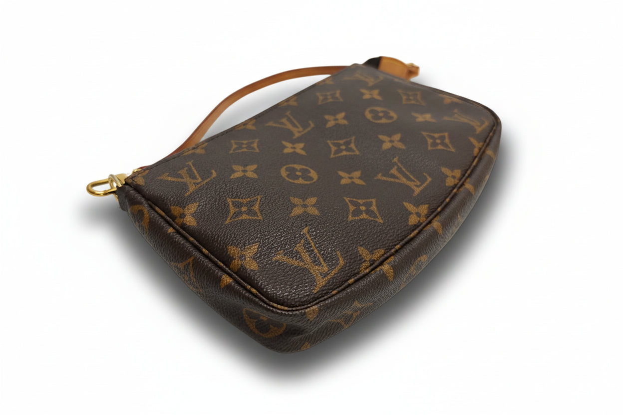 Louis Vuitton Pochette Accessoires