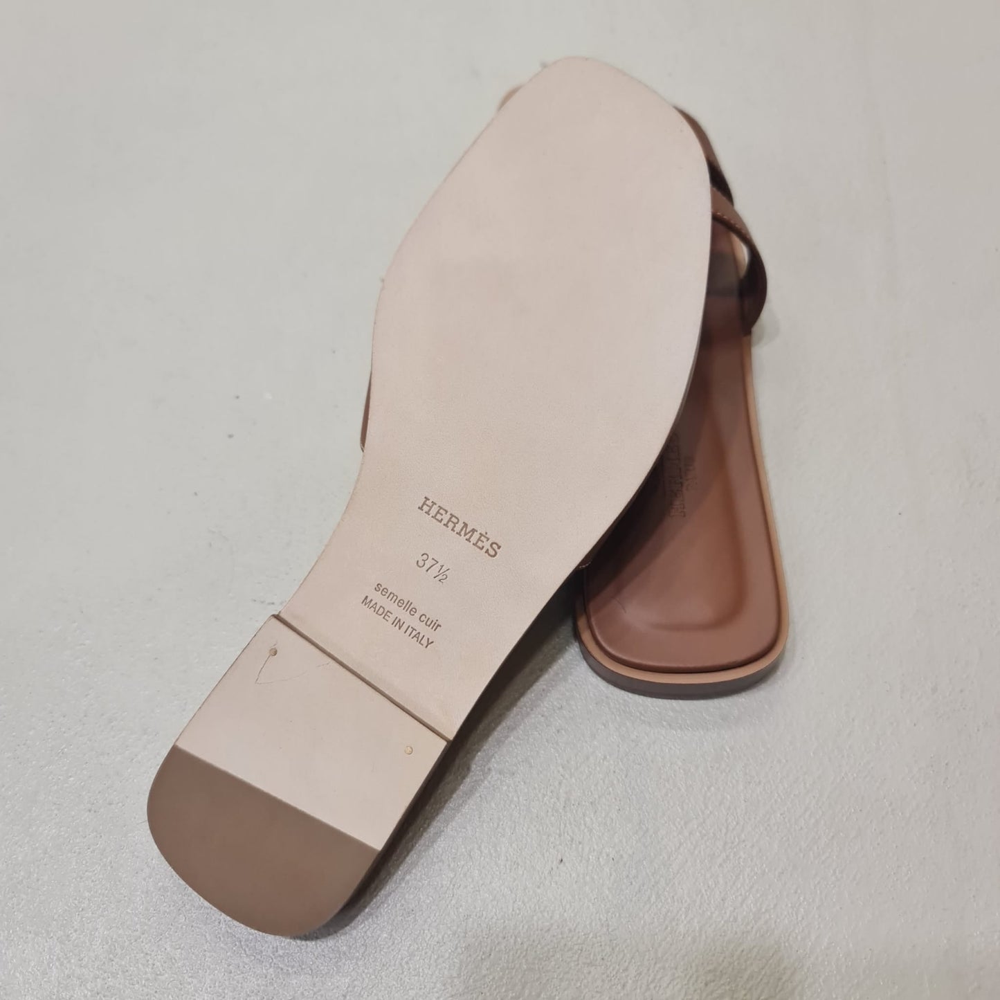Hermes Oran 37.5 Gold