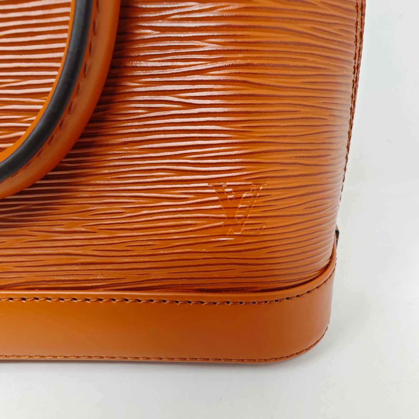 Louis Vuitton Alma BB