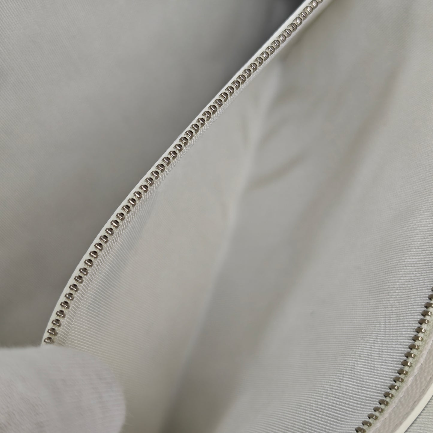 Chanel Maxi Pochette